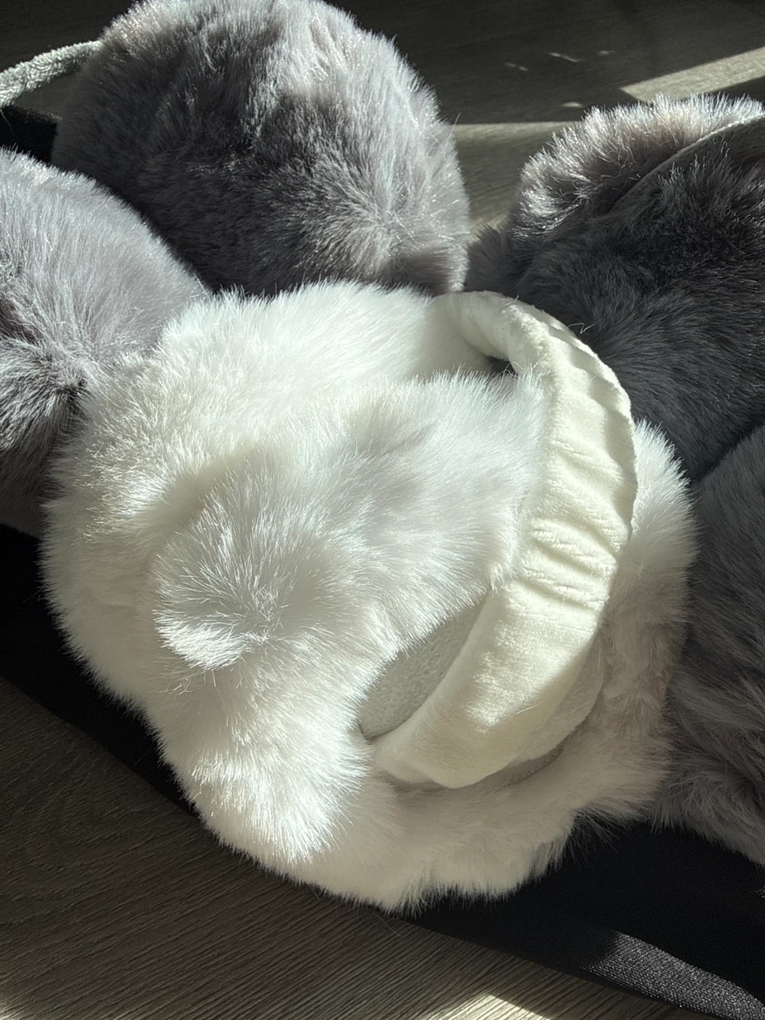 Earmuffs - Grey and White - photo 3