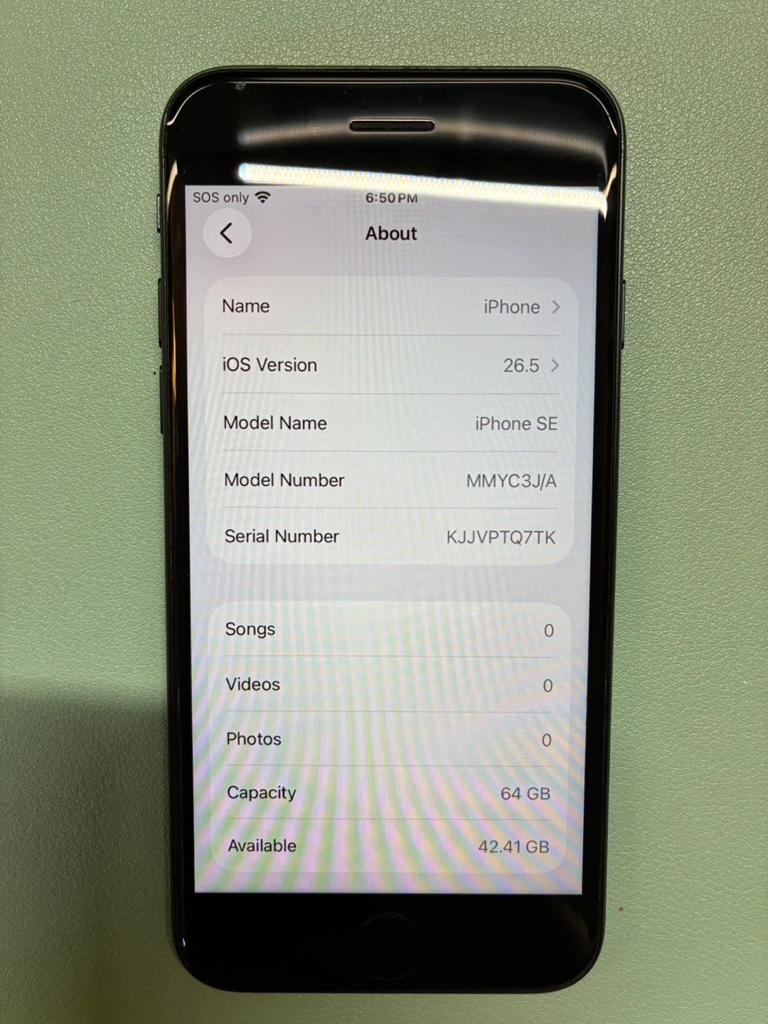 iPhone SE 2022 3rd Gen (64GB) with Accessories (unlocked) - photo 5