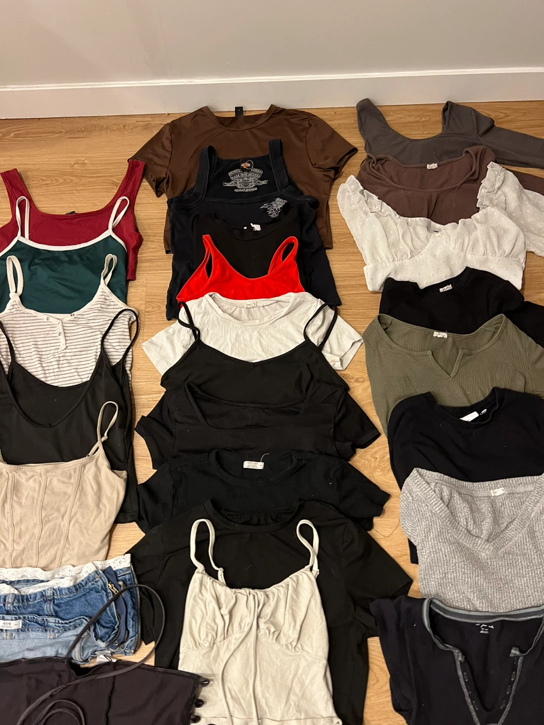 Assorted Women's Tops and Jackets - photo 3