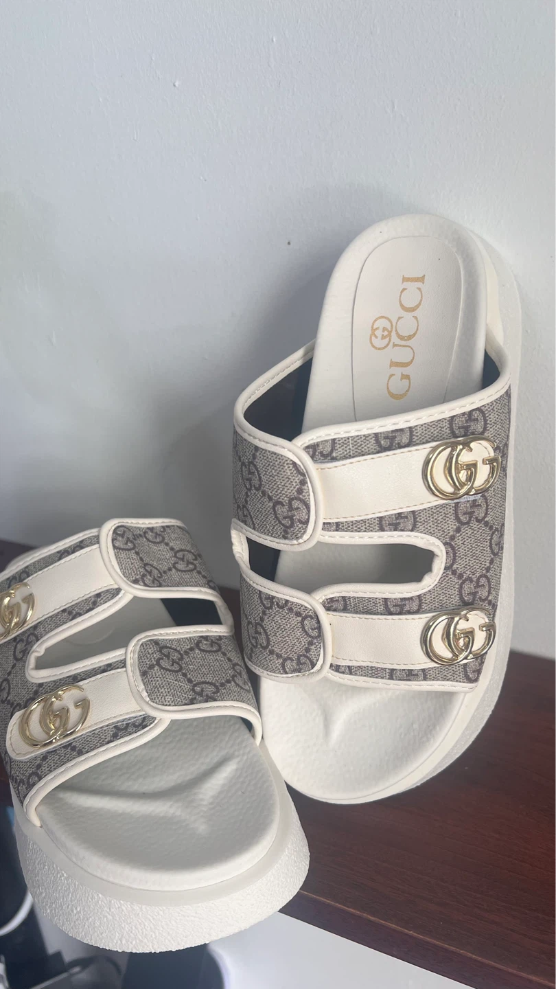 Gucci Slides - photo 5