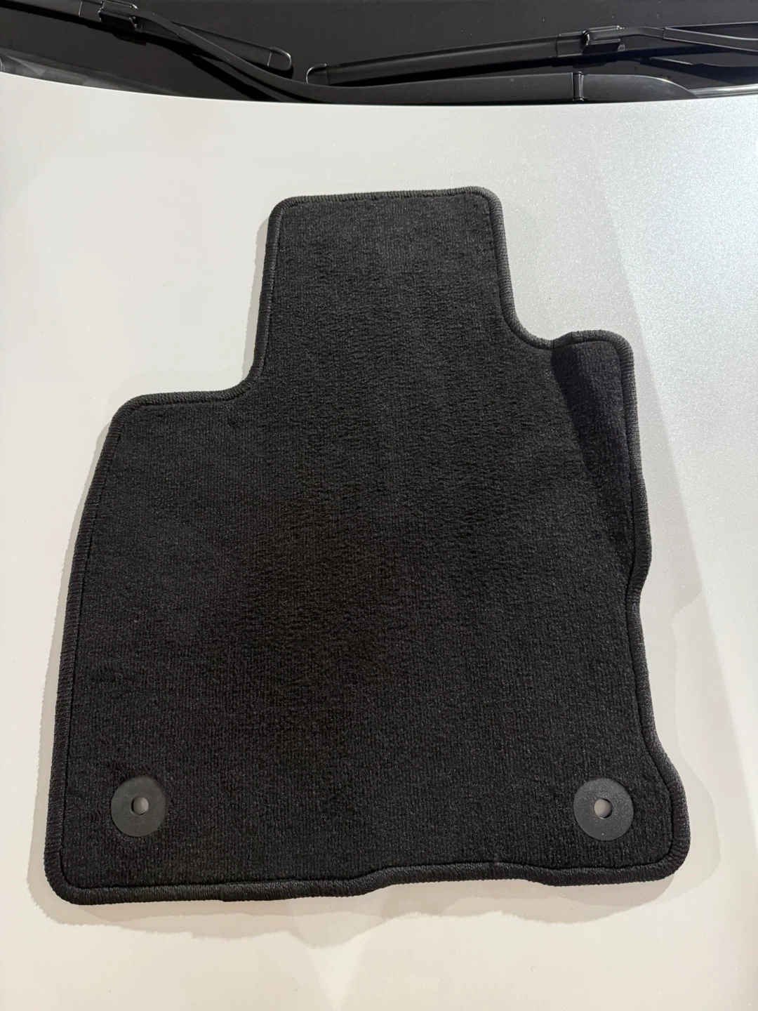2020-2025 Ford Escape Hybrid OEM Black Carpet Floor Mats - photo 2