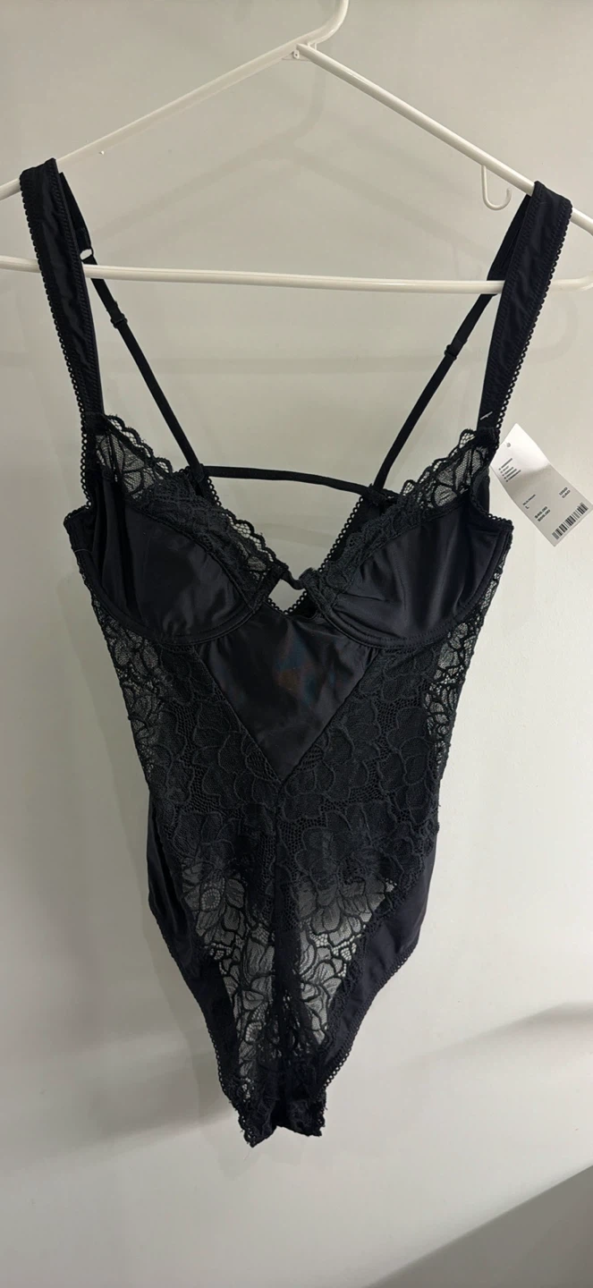 Urban Outfitters Black Lace Bodysuit - Size L BNWT
