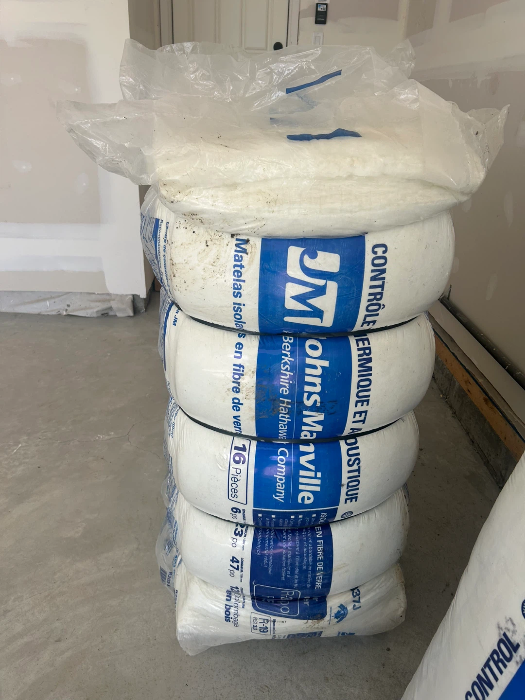 Johns Manville Insulation Batts - photo 2