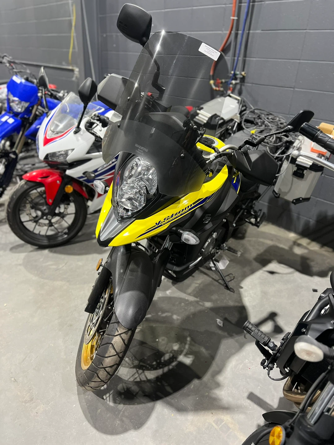 2023 Suzuki V-Strom 650 XT