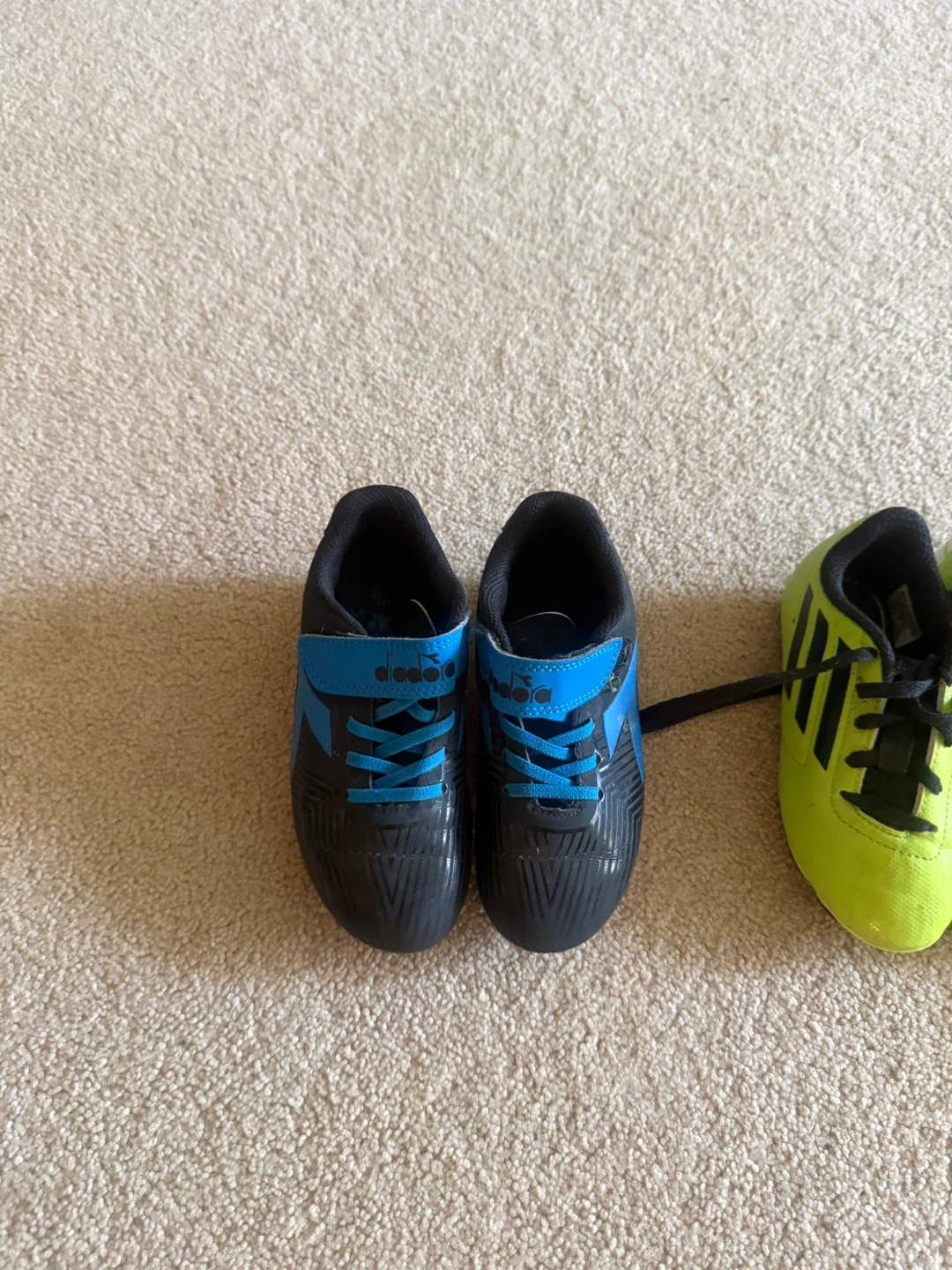 Soccer/BB Cleats - Assorted Brands and Sizes - photo 3