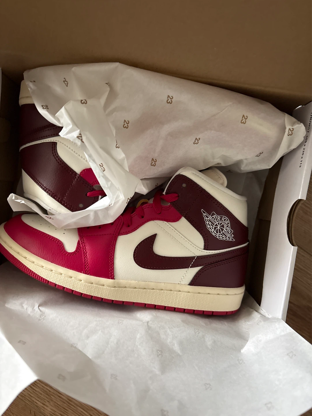 Air Jordan 1 Mid SE Women’s