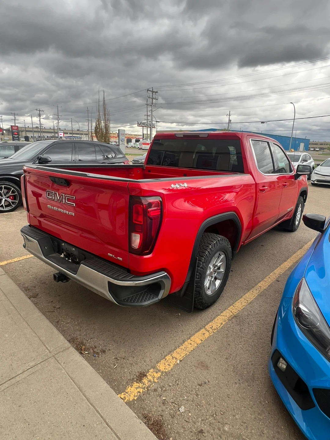 2023 GMC Sierra 1500 SLE - photo 4