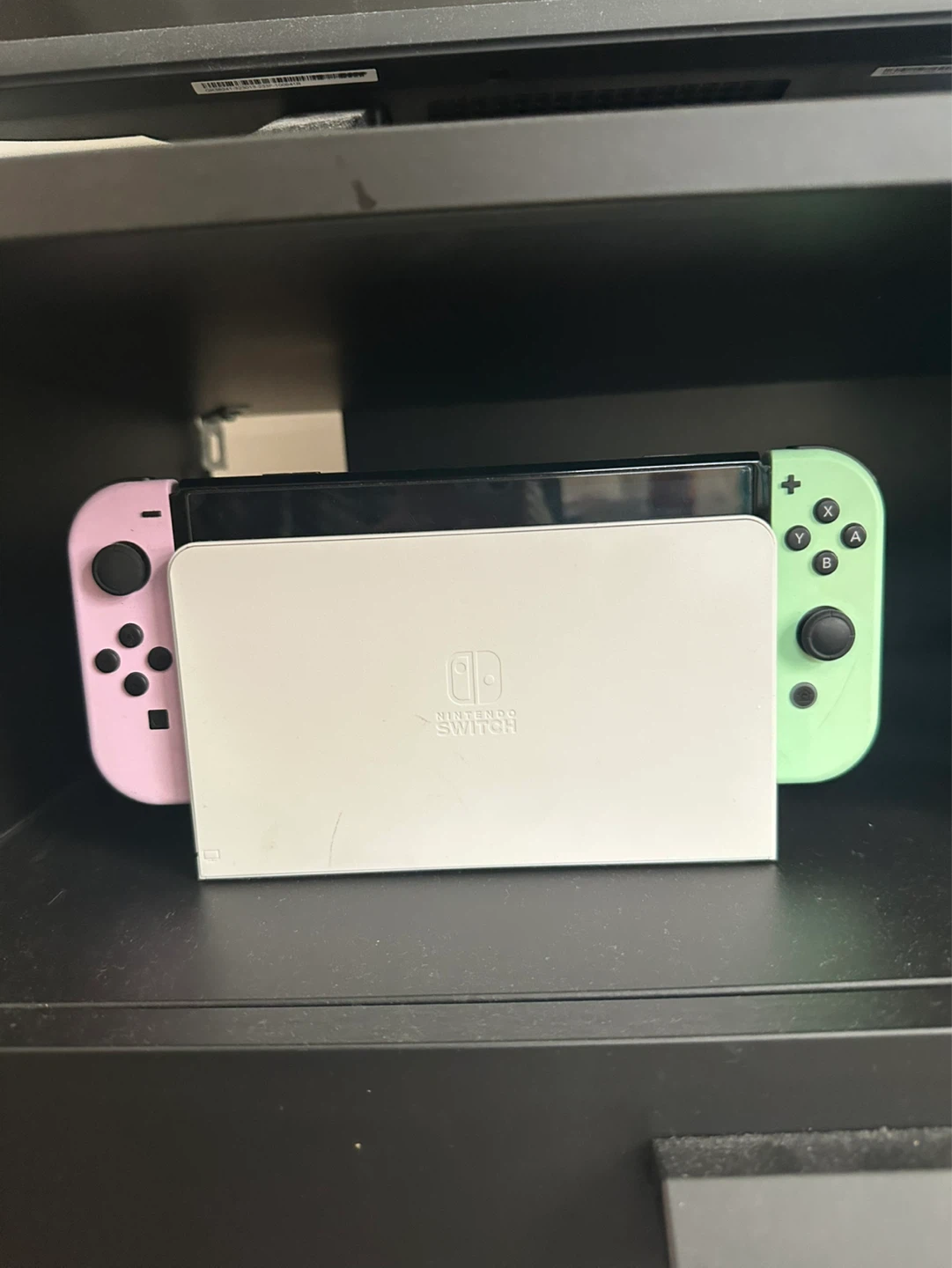 Nintendo Switch OLED  Model w/ Mario Kart 8 Deluxe & More Games
