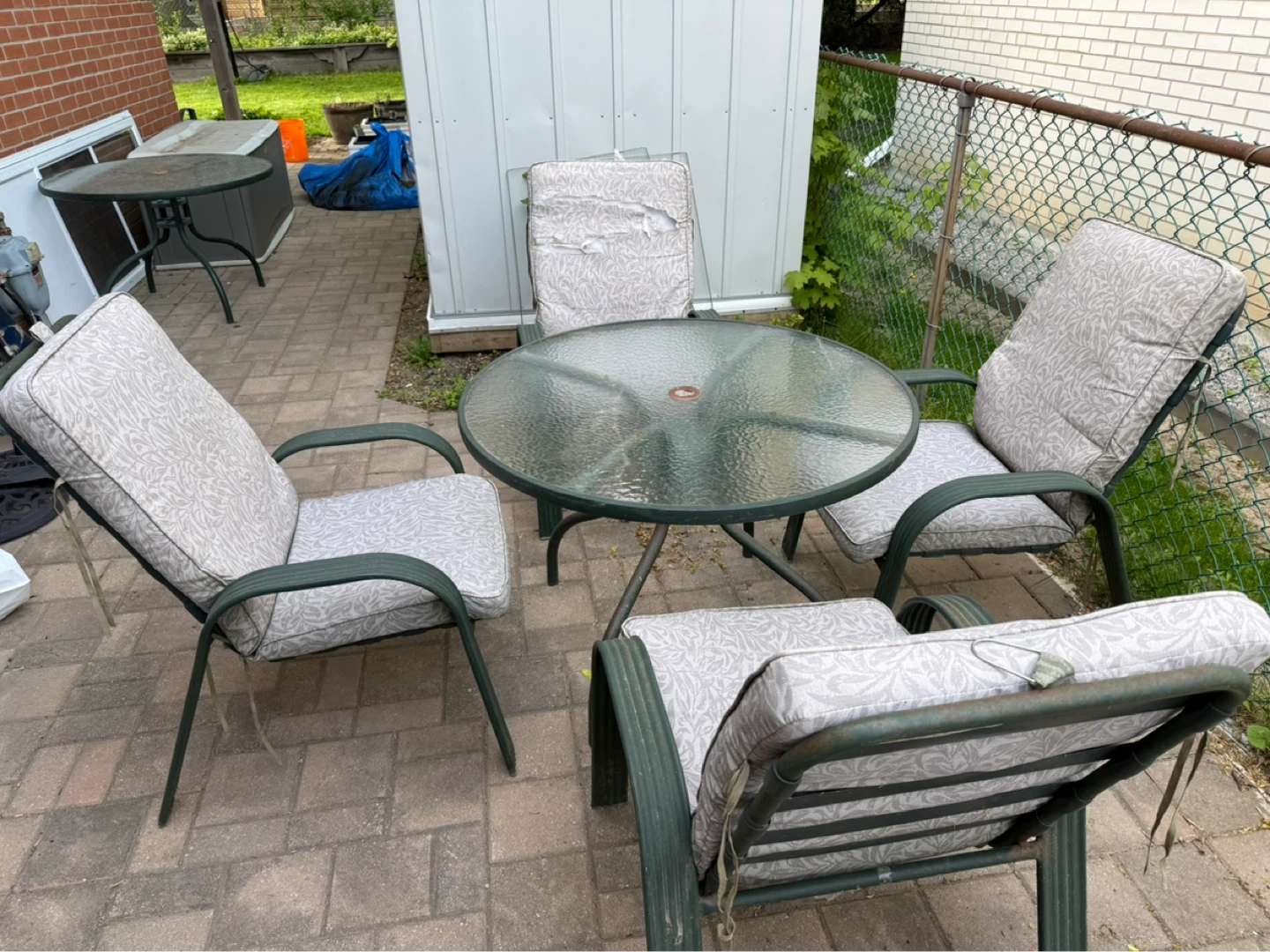 Patio Dining Set with Glass Table and 4 Chairs - photo 3