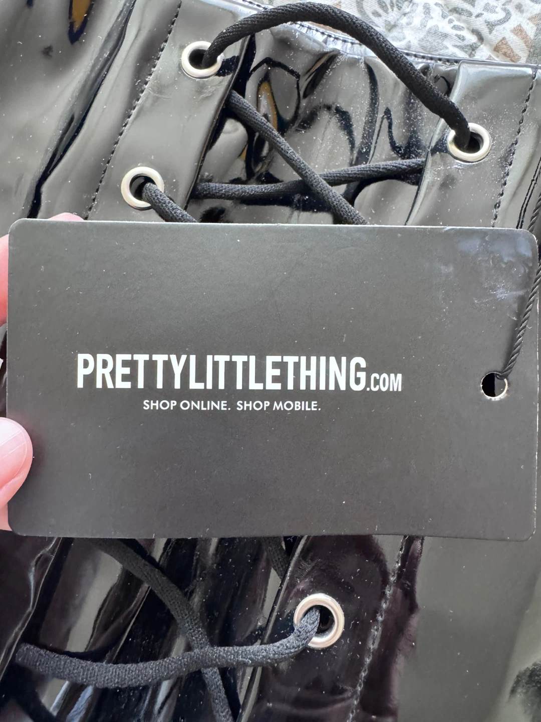 PrettyLittleThing Black Vinyl Lace-Up Mini Skirt - photo 4