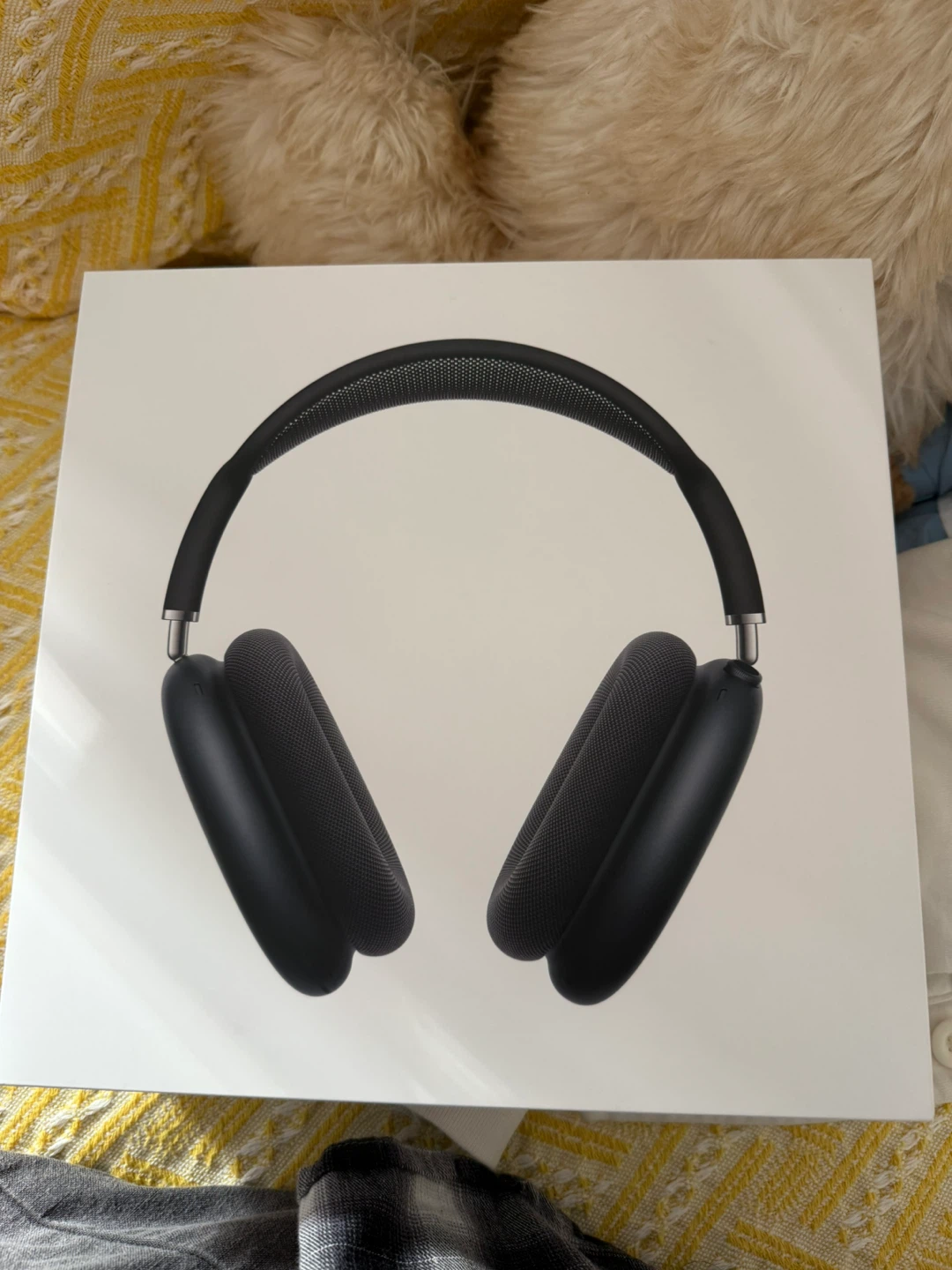 Brand New Apple AirPods Max 2 with Smart Case (Midnight)