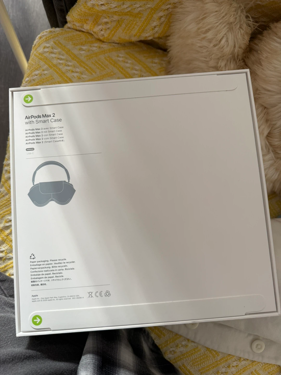 Brand New Apple AirPods Max 2 with Smart Case (Midnight) - photo 2