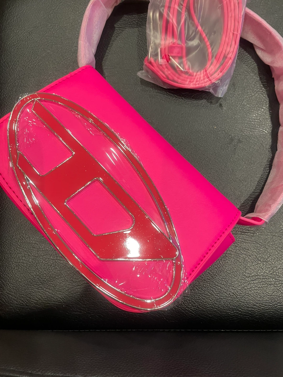 Diesel Pink Crossbady Shoulder Bag - photo 3