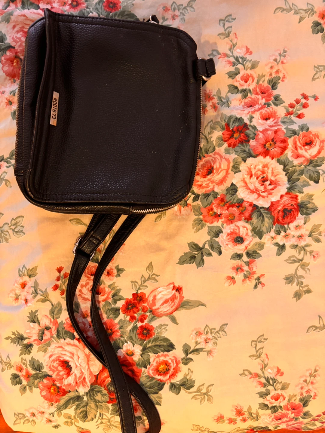 roots black crossbody bag - photo 2