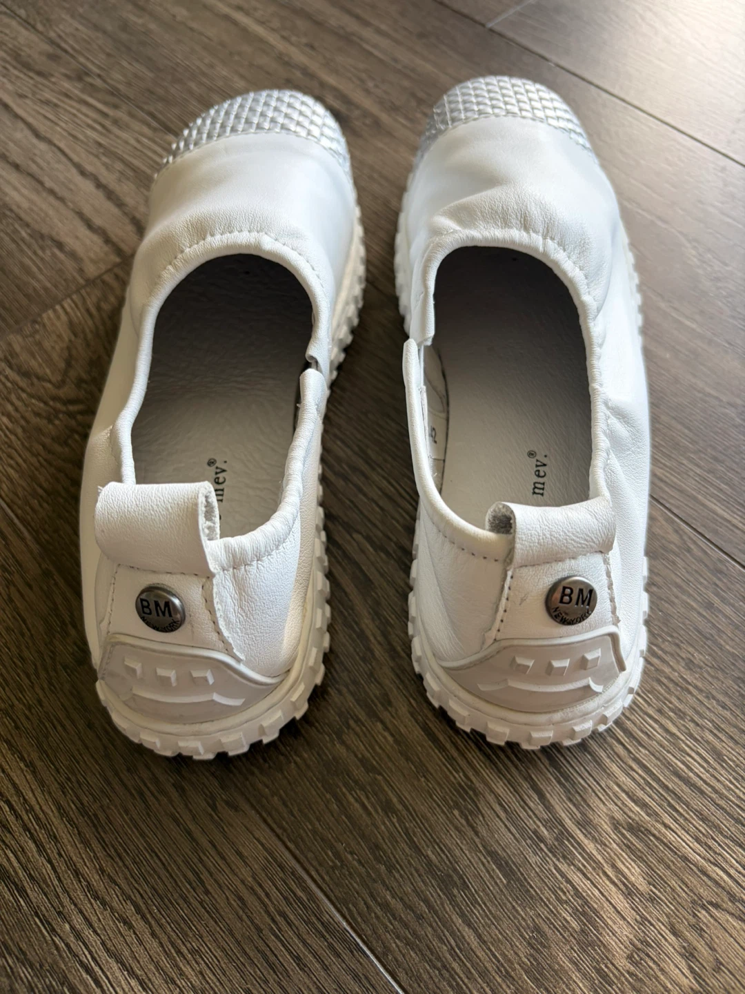NEW sz 10 Bernie Mev. White Woven Toe Slip-On Shoes - photo 3