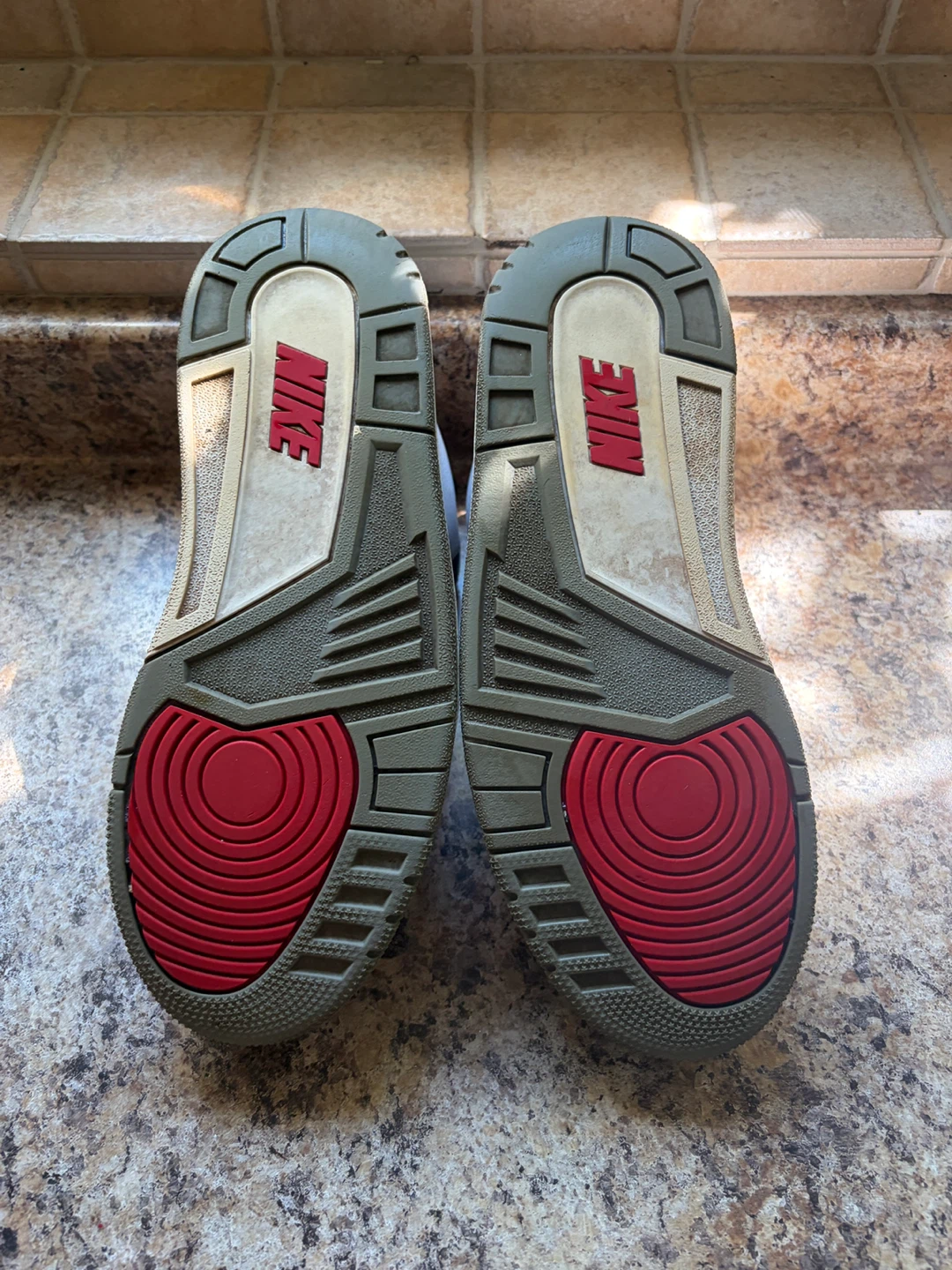Nike Air Jordan 3 Retro Sneakers - photo 5