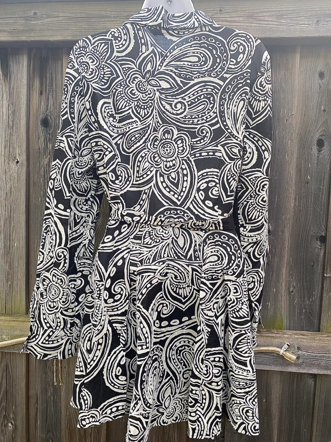 Zara Black and Ecru Paisley Print Belted Skater Shirt Dress, L/M - photo 4