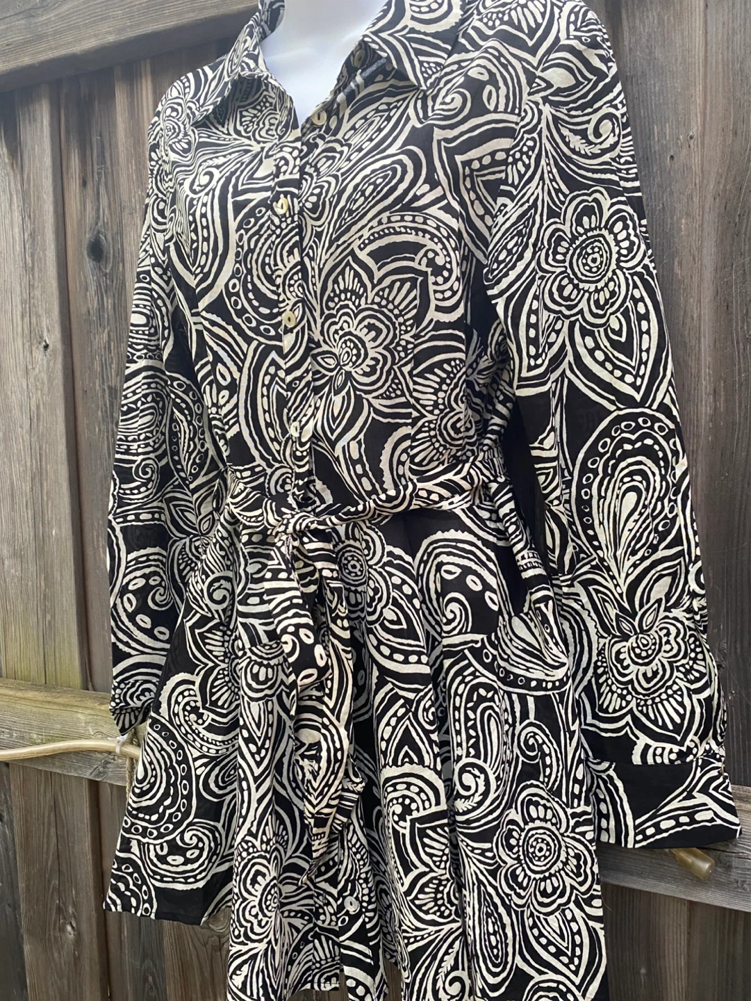 Zara Black and Ecru Paisley Print Belted Skater Shirt Dress, L/M - photo 3