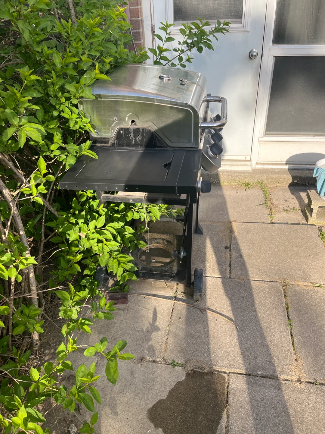 Char-Broil Propane Grill - photo 3