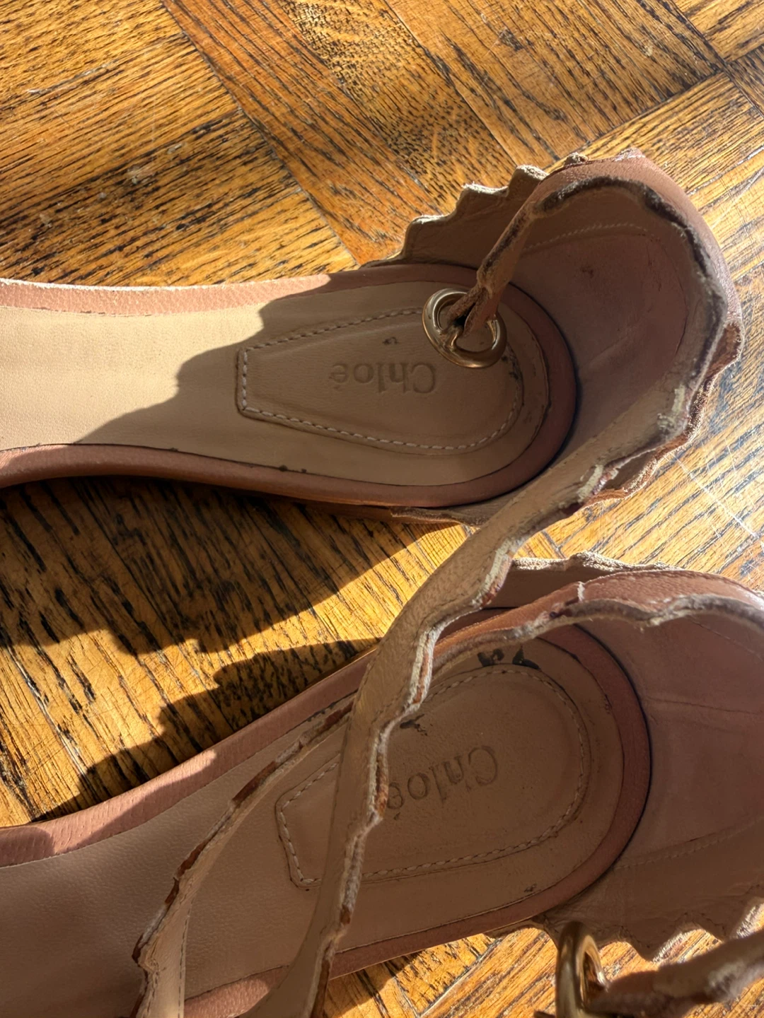 Chloé Scalloped Ballet Flats - Nude Leather - photo 5