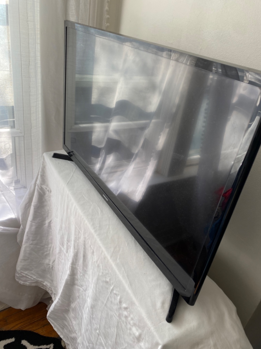 Samsung Tv - photo 2