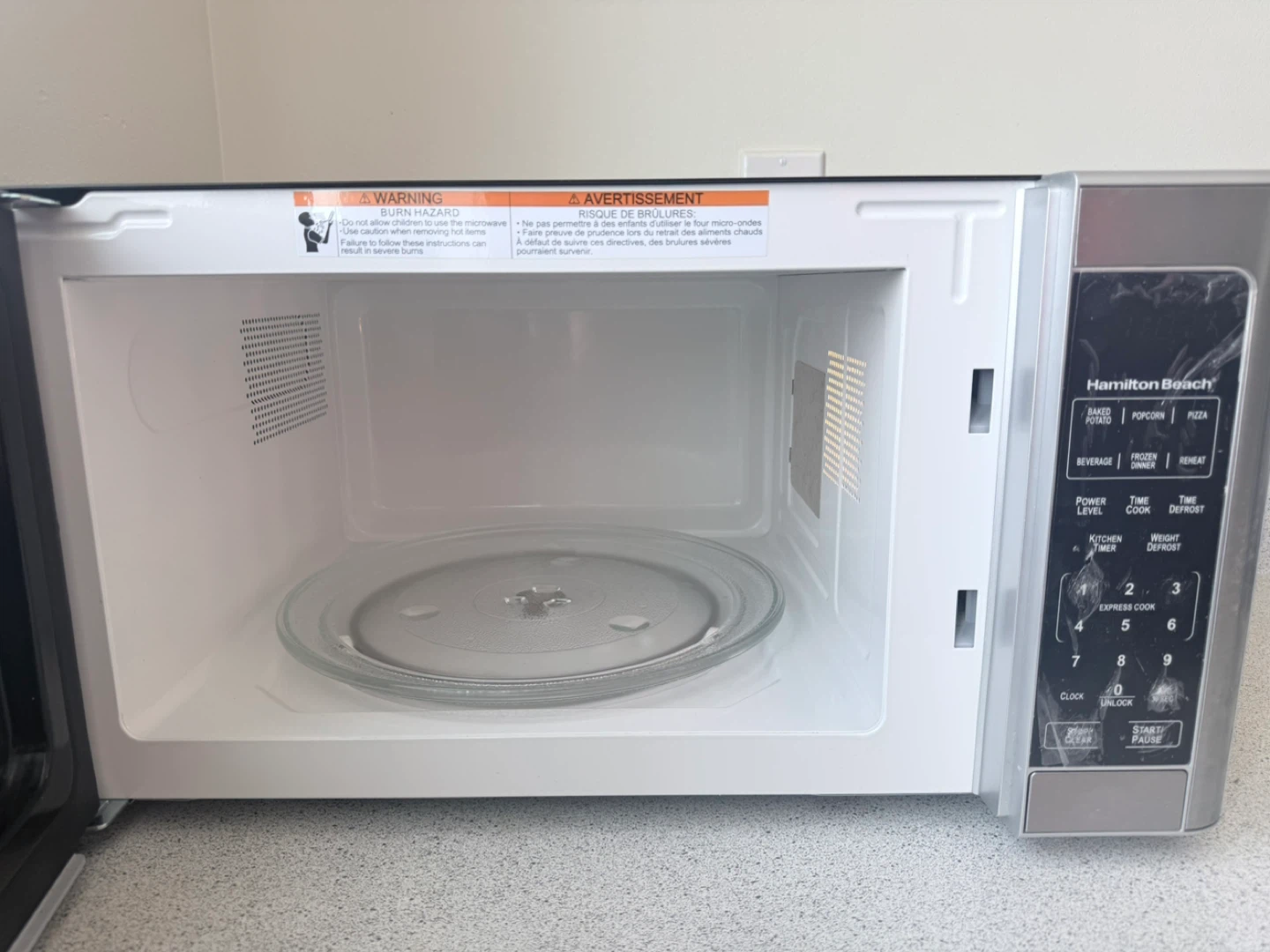 Hamilton Beach Stainless Steel Microwave Oven - photo 2