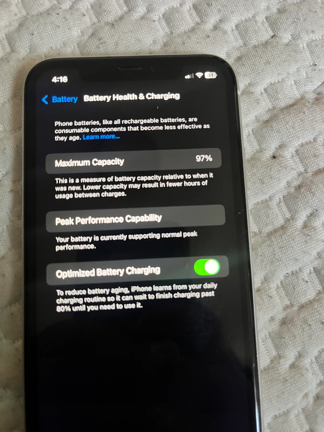 Apple iPhone XR (White) - photo 4