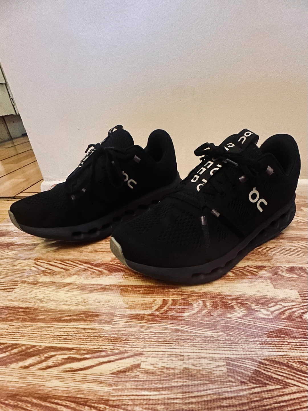 ON Cloud Running Shoes Black Size 10.5