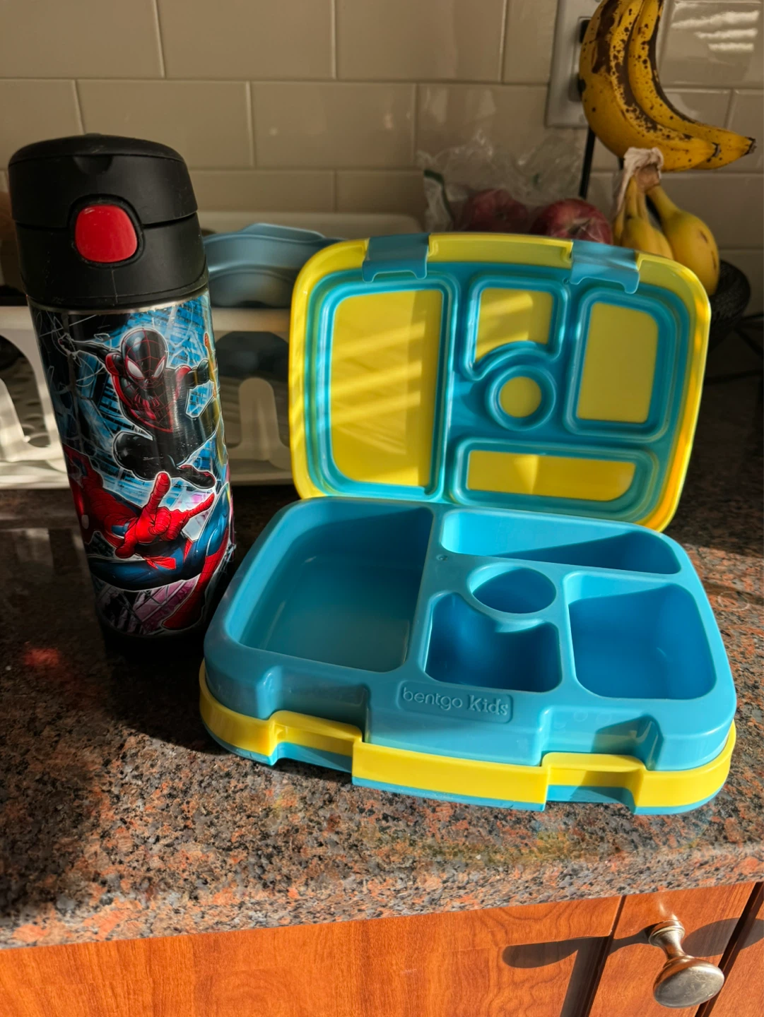 Bentgo Kids Lunch Box & Spiderman Water Bottle Set