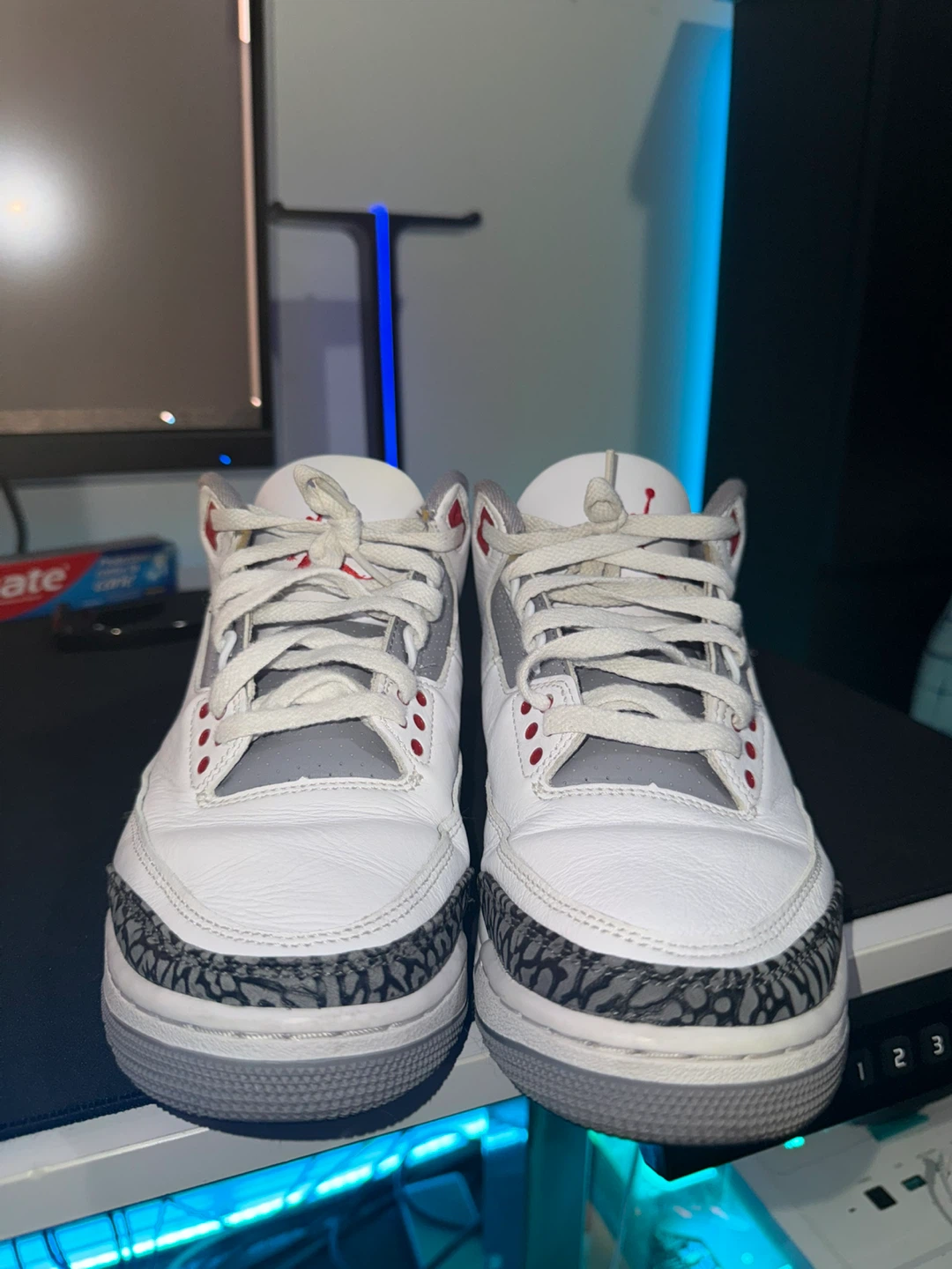Nike Air Jordan 3 Retro White Red Cement FOR TRADE - photo 3