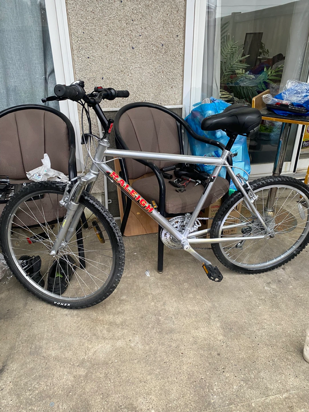 Raleigh Mountain Bike - photo 3