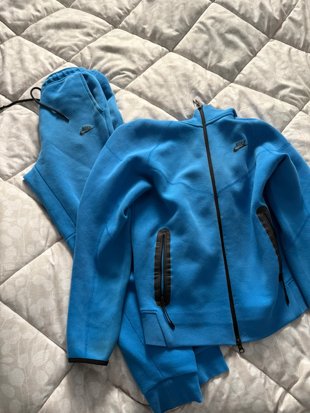 Nike Tech Fleece Tracksuit Set - Blue, Size M
