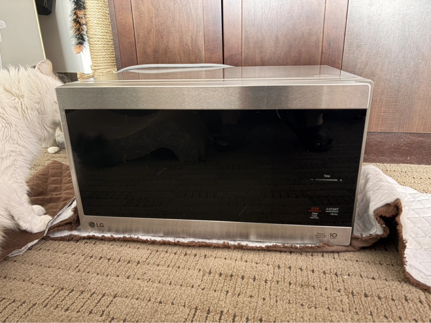 LG LMC1575ST NeoChef Countertop Microwave 1.5 cu. ft. - photo 2