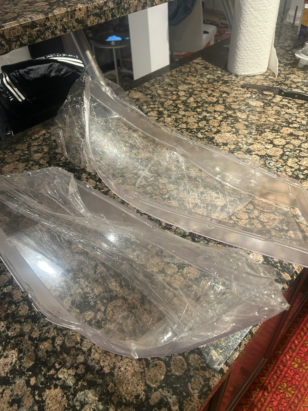 Pair of Clear Headlight Lenses - photo 2