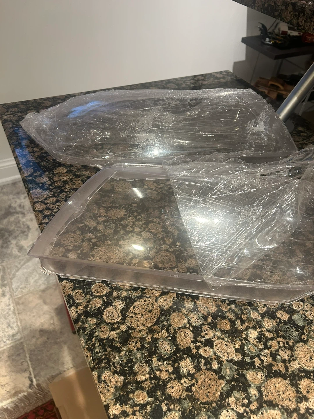 Pair of Clear Headlight Lenses - photo 3