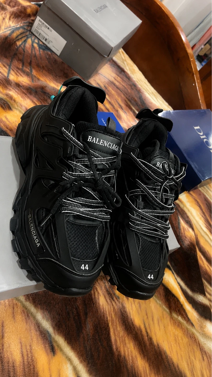 Balenciaga Track Sneakers Size 9.5 (44 )Black - photo 3
