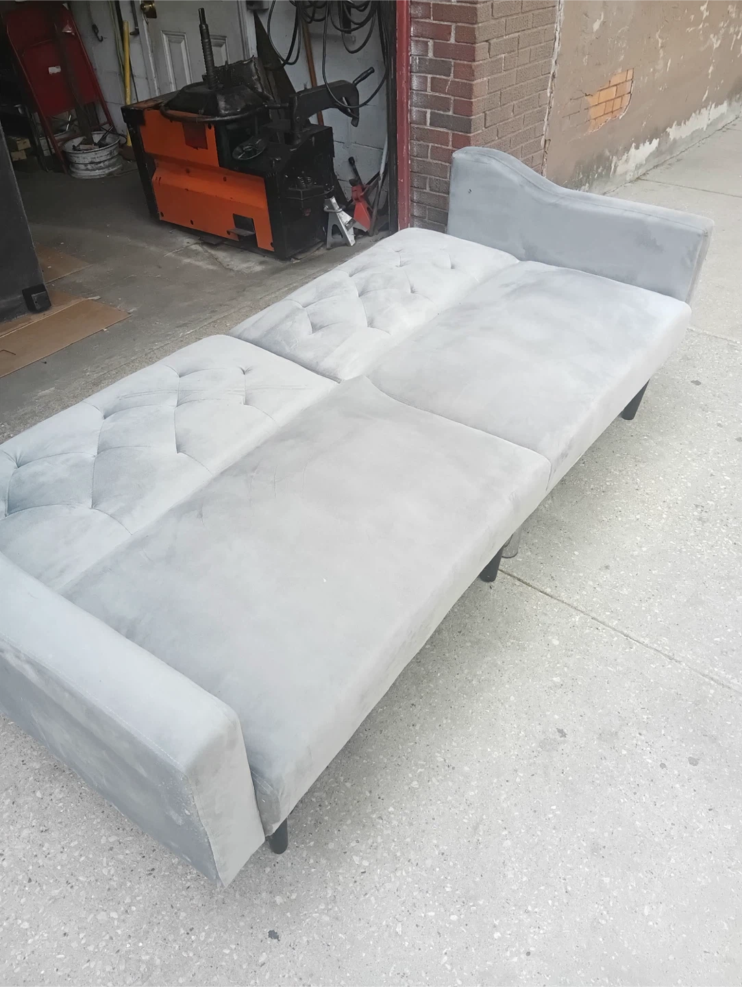 Grey couch with delivery - photo 2