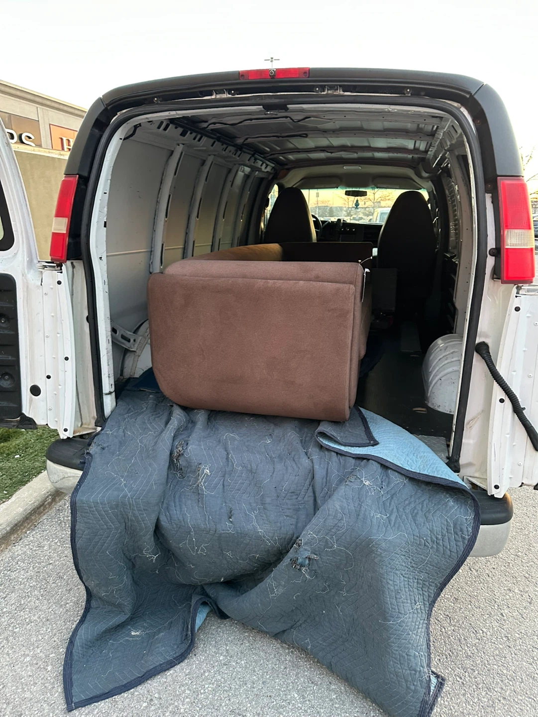 Sofa delivery