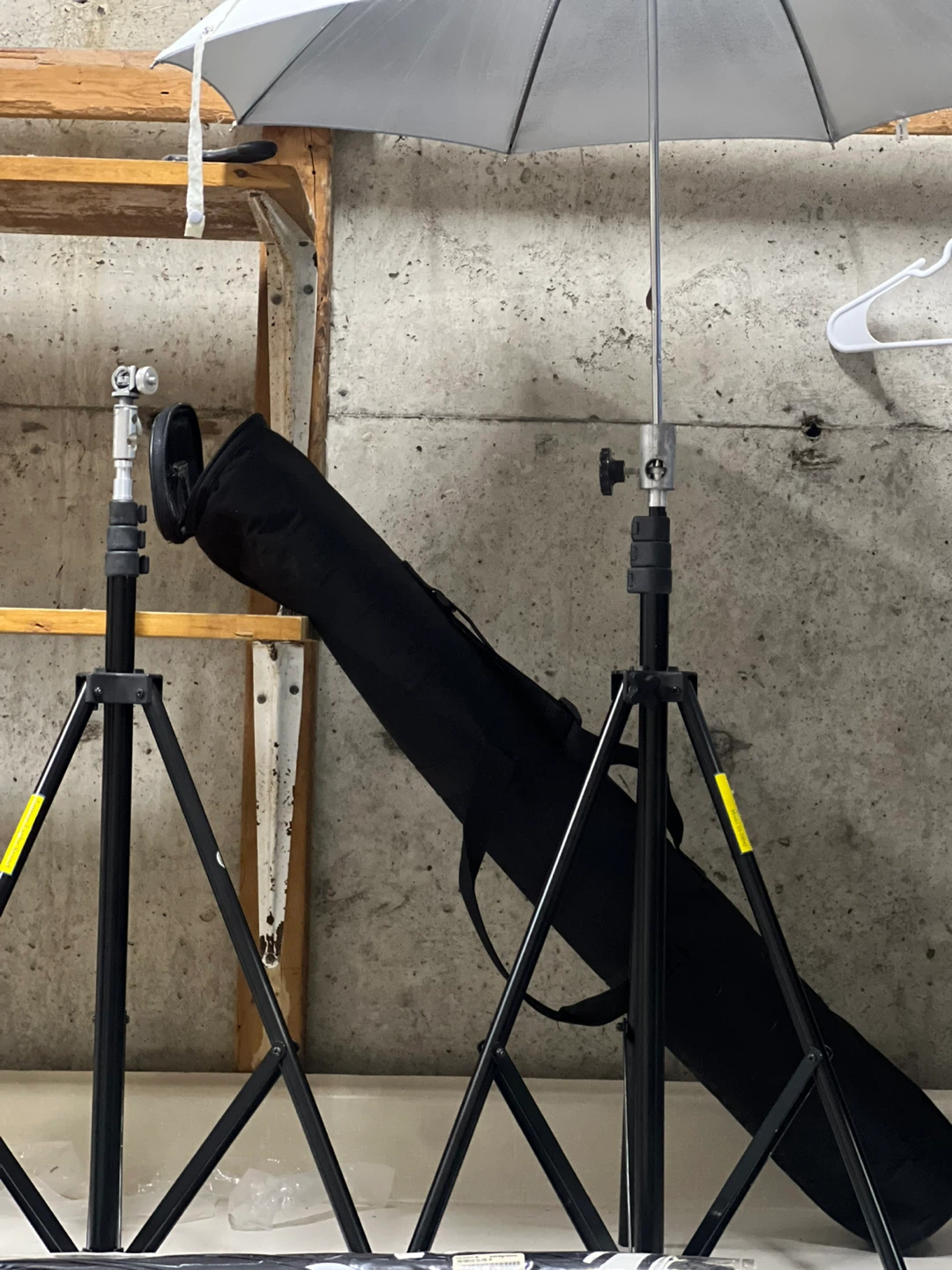 Photography Light Stands with Umbrella and Case