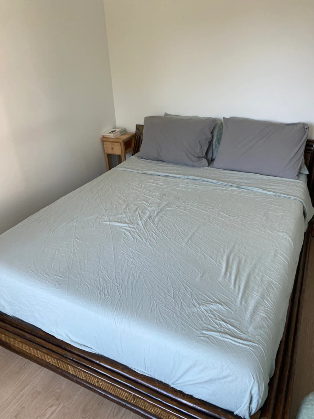 Mattress, pillows and bedding! - photo 2