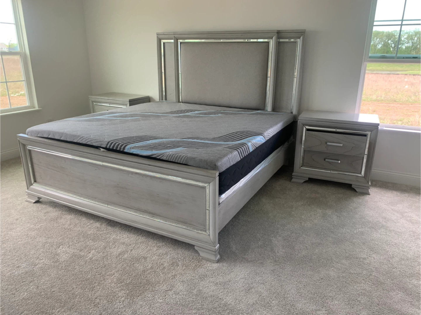 Gray Wood Queen Bed Frame with Headboard and 2 Nightstands - photo 3