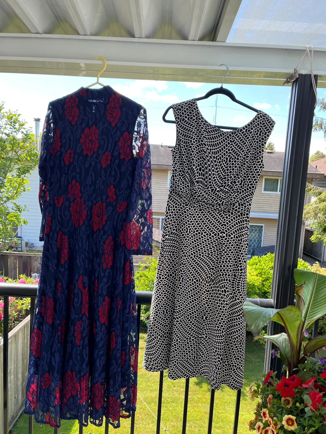 Navy floral lace dress and black and white patterned dress - photo 2