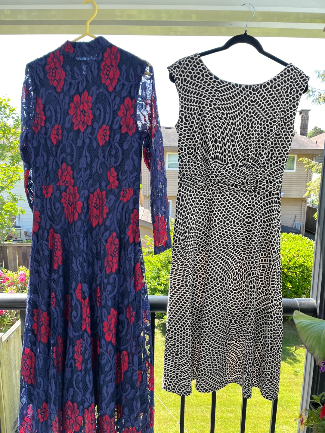 Navy floral lace dress and black and white patterned dress - photo 3