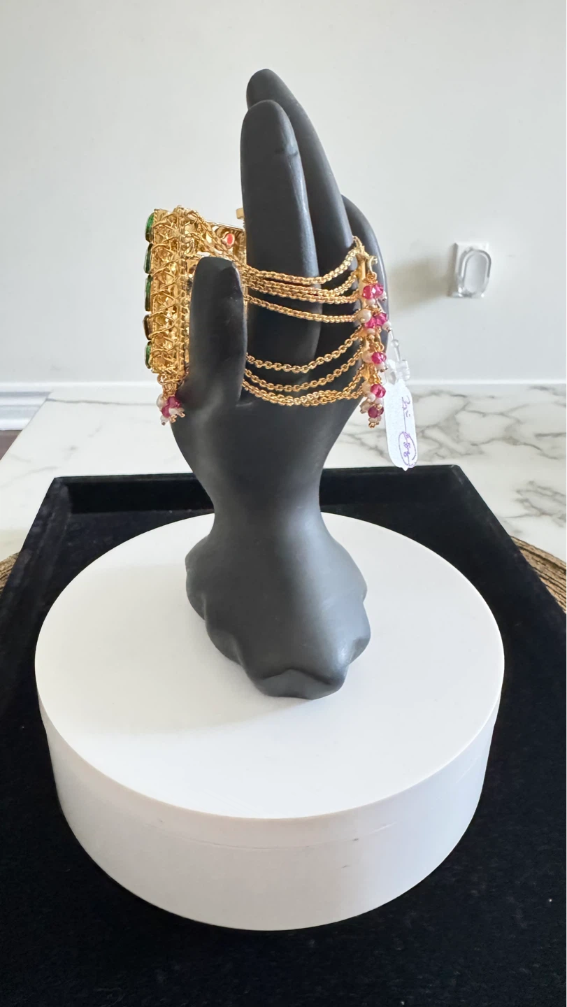 Kundan bracelet with chains - photo 2
