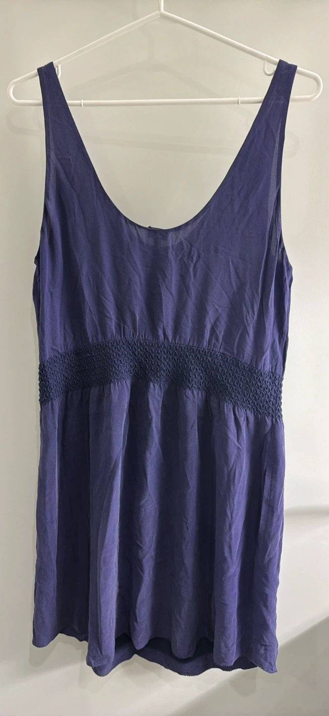 Aritzia T. Babaton Silk dress- Size M - photo 3