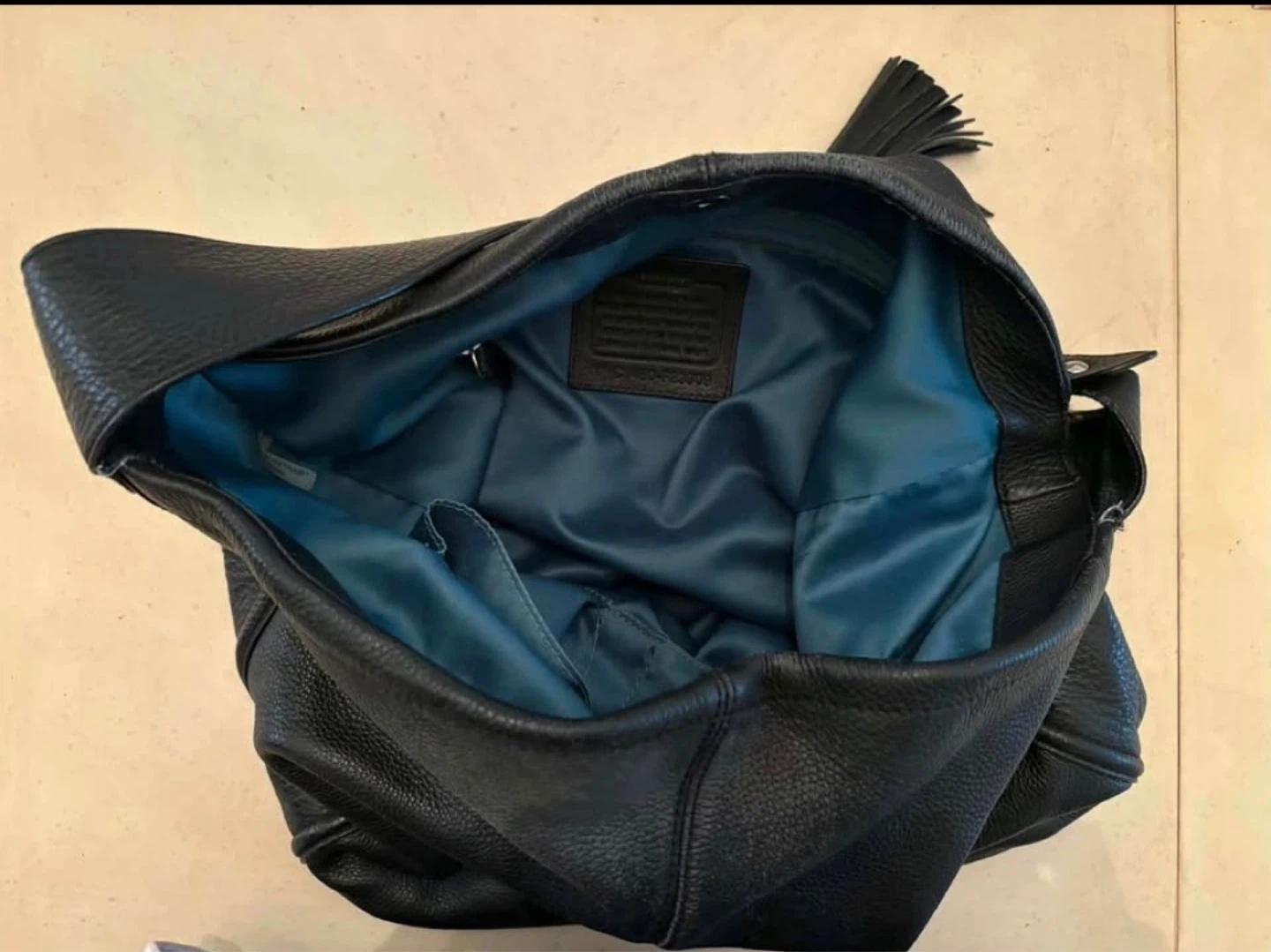 Authentic Coach Avery Leather Bag - photo 4