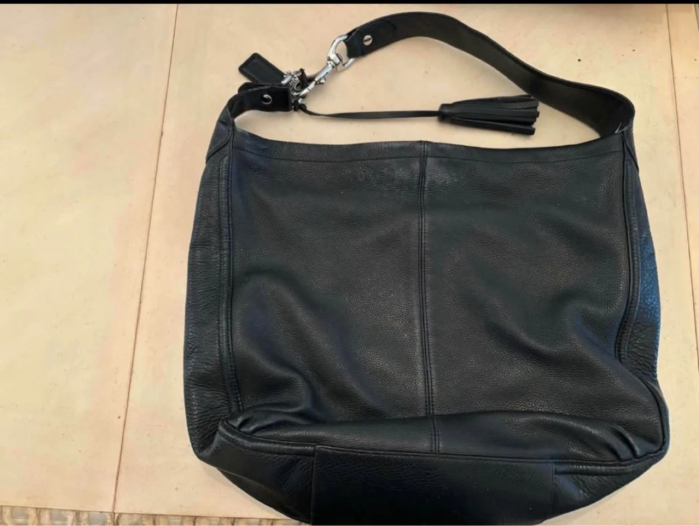Authentic Coach Avery Leather Bag - photo 3