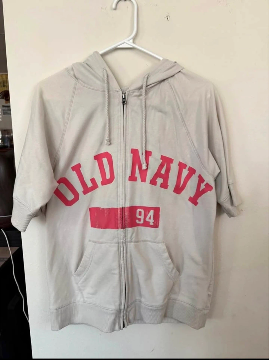 Women’s Old Navy Short Sleeve Zip Up Hoodie - Size Large