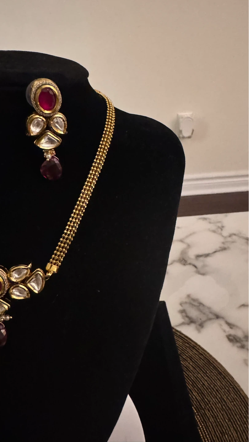 Ruby kundan three piece set - photo 2