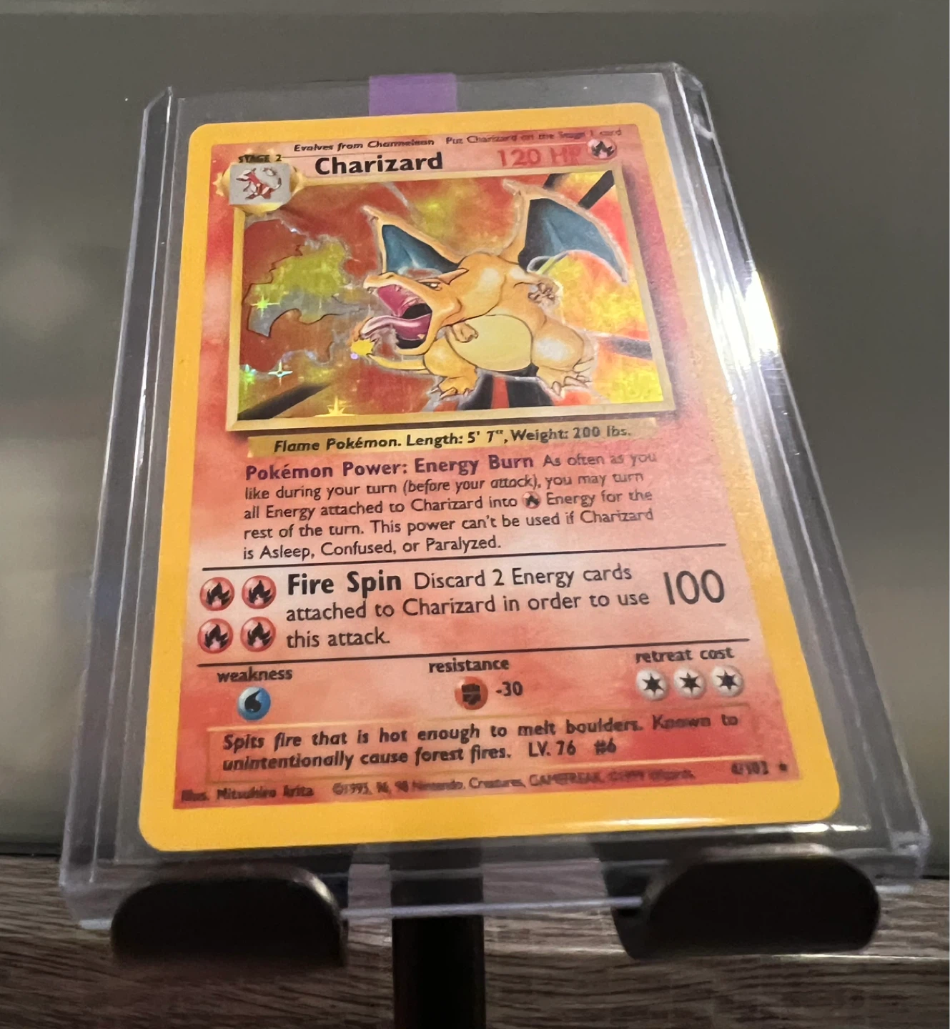 1995 Charizard Base set Holo foil 4/102